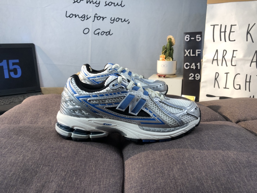 New Balance 1906R Retro Runner Silver Blue