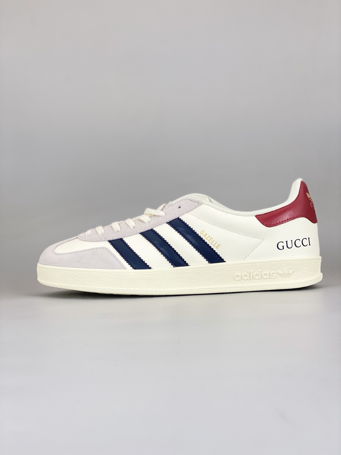 Adidas Gazelle Low Sneakers White/Navy/Red