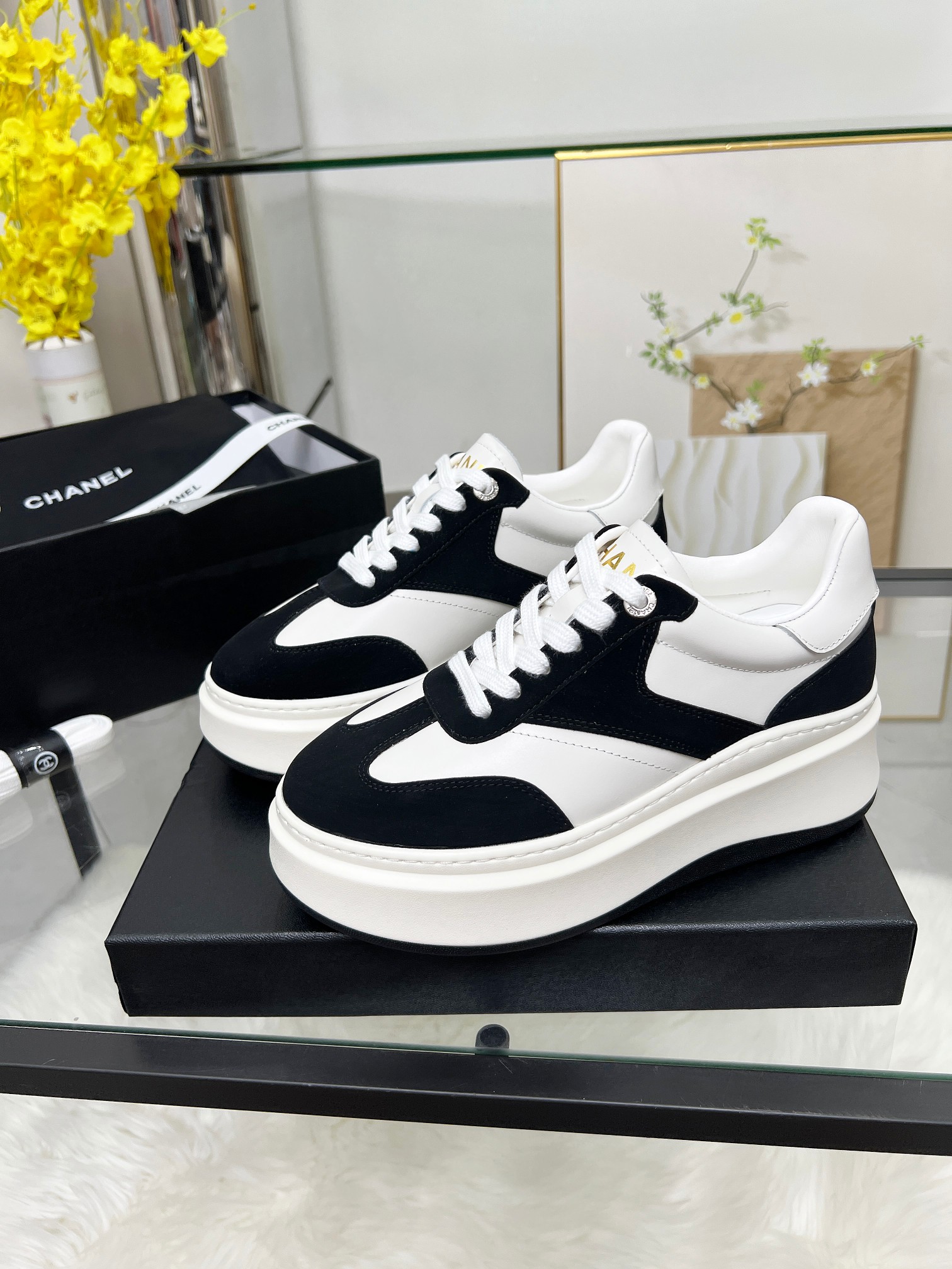 Chanel 25C Platform Sneakers Black/White