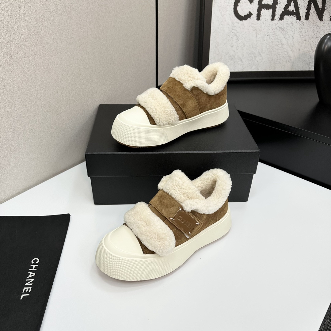 Chanel Shearling-Trim Slip-On Sneakers Brown/White