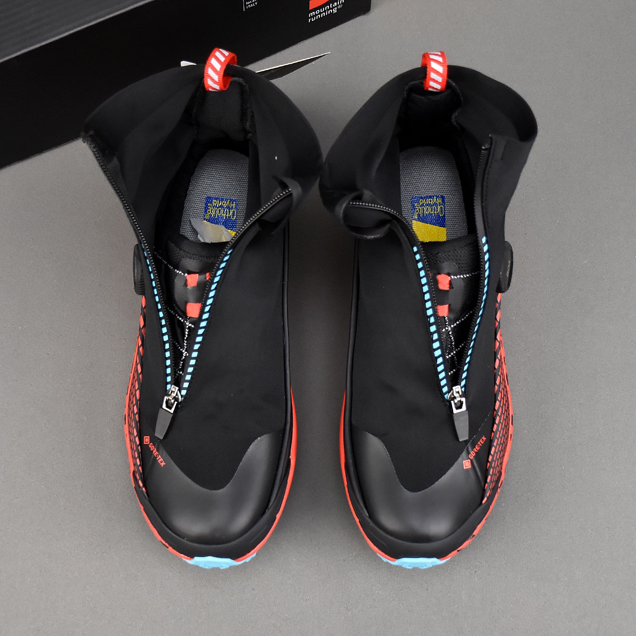 La Sportiva Cyklon GTX Boots Black/Red/Blue