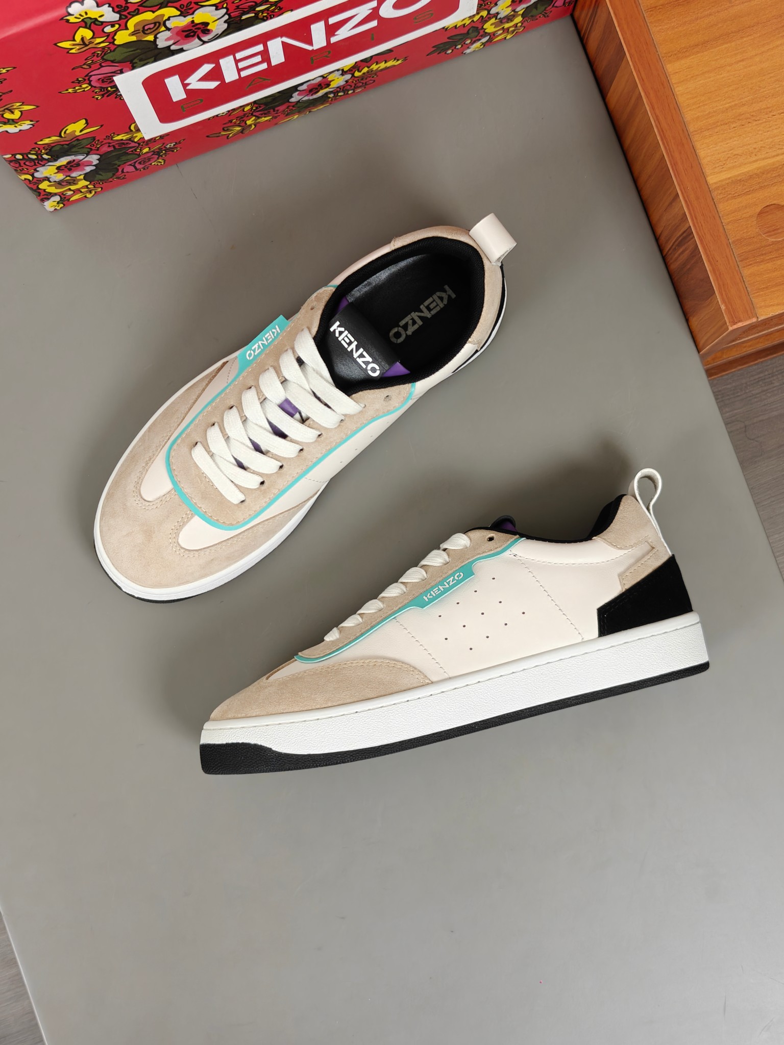 Kenzo Classic Leather Sneakers White