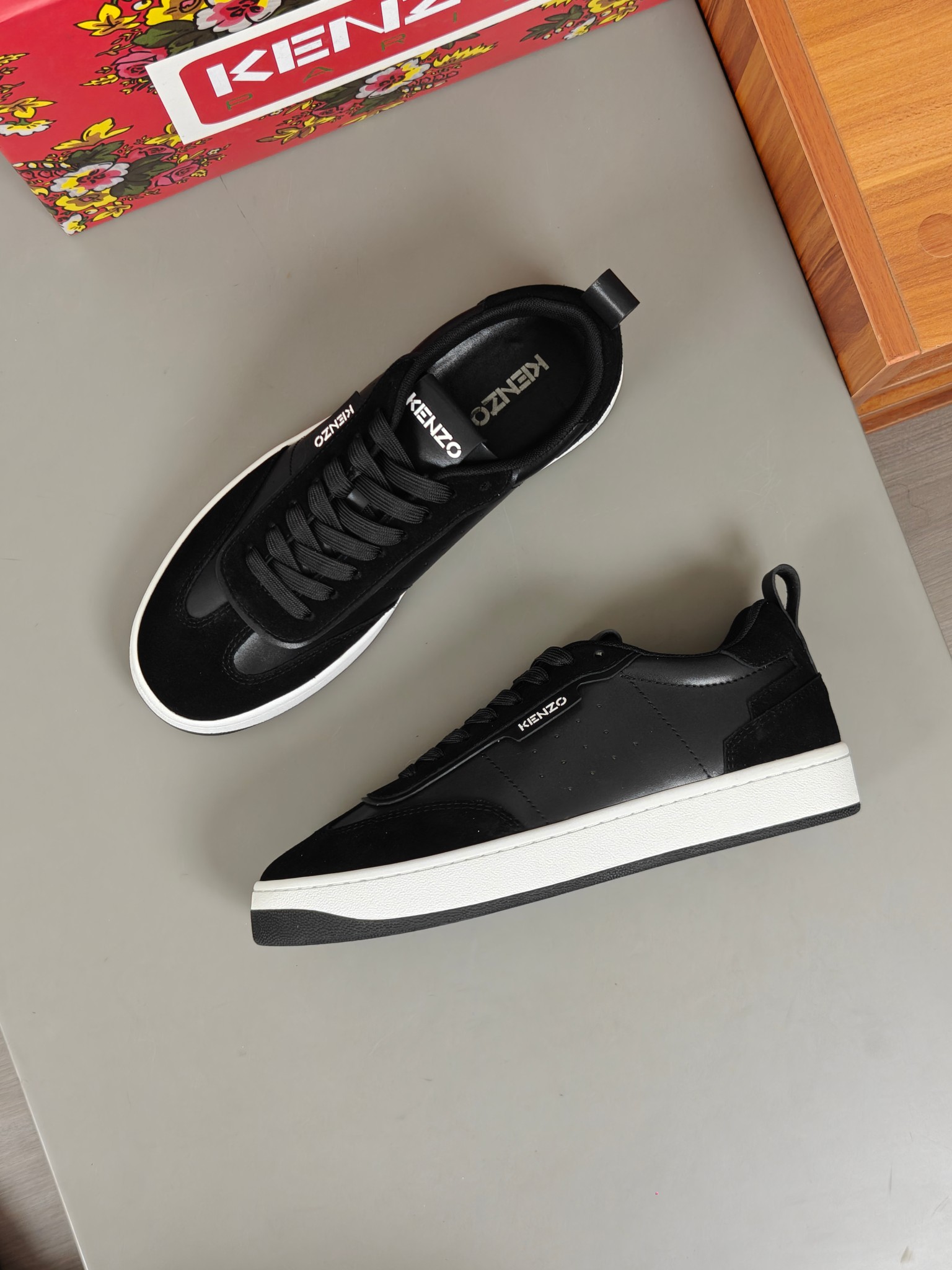 KENZO Classic Leather Sneakers Black