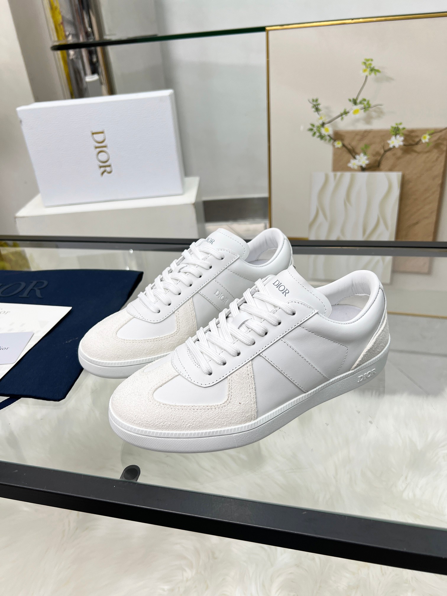 Dior B01 Leather Trainers White