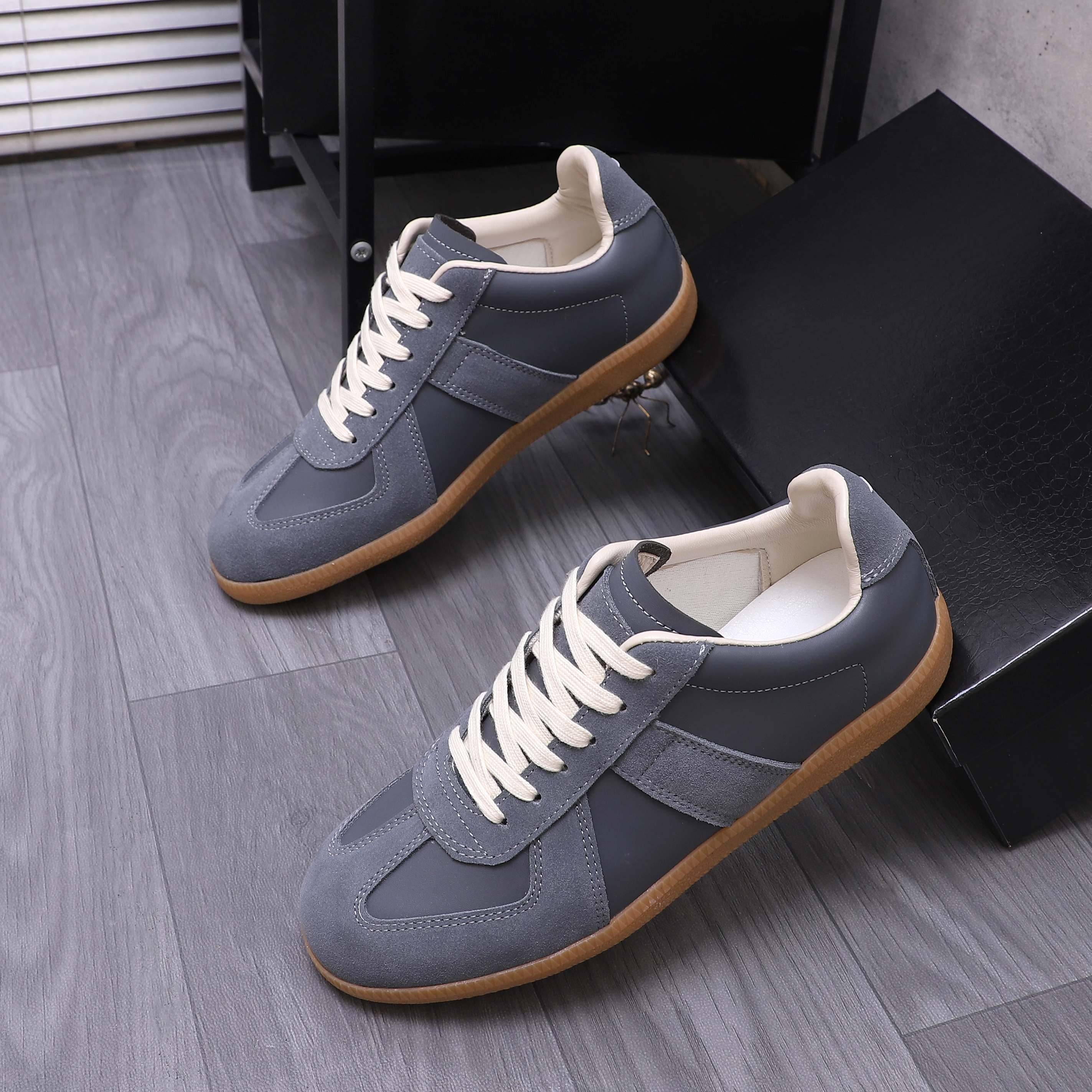 Maison Margiela Leather Sneakers Gray