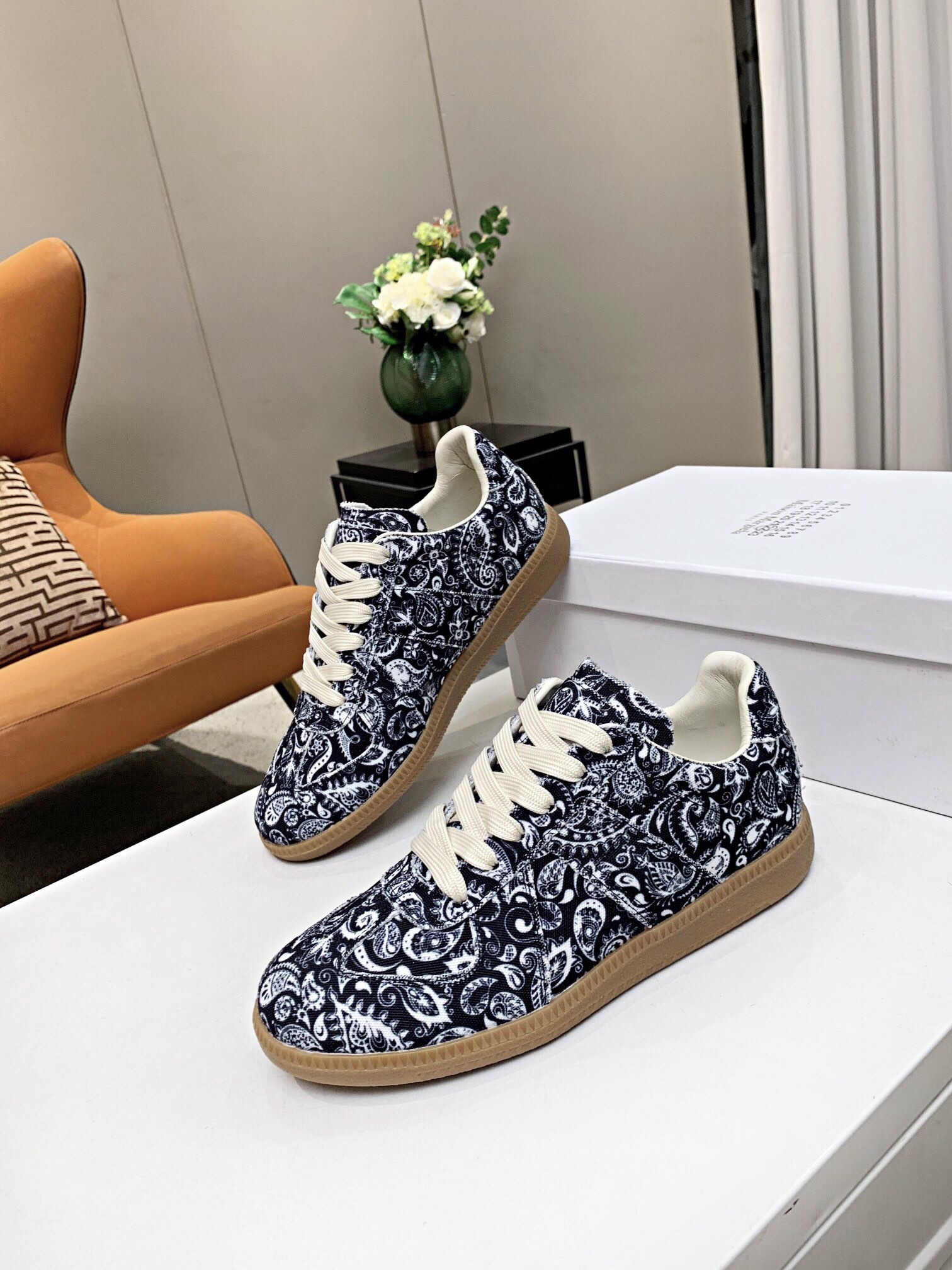 Maison Margiela MM6 Trainer Sneakers Black/White