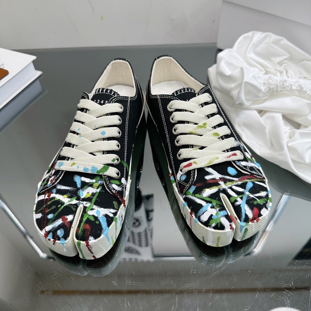 Maison Margiela MM6 Tabi Canvas Sneakers Multi-Color