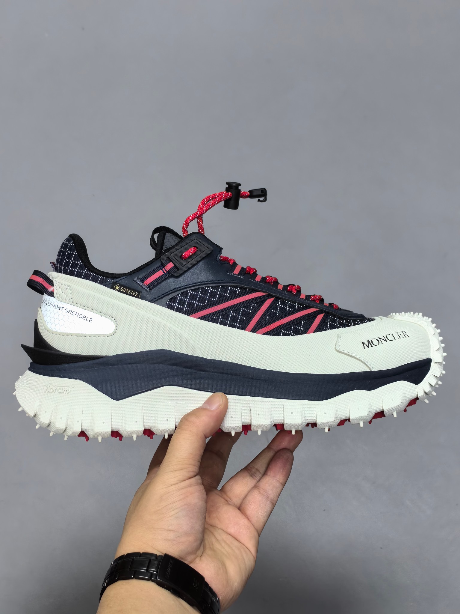 Moncler Trailgrip GTX Hiking Shoes Navy/Red