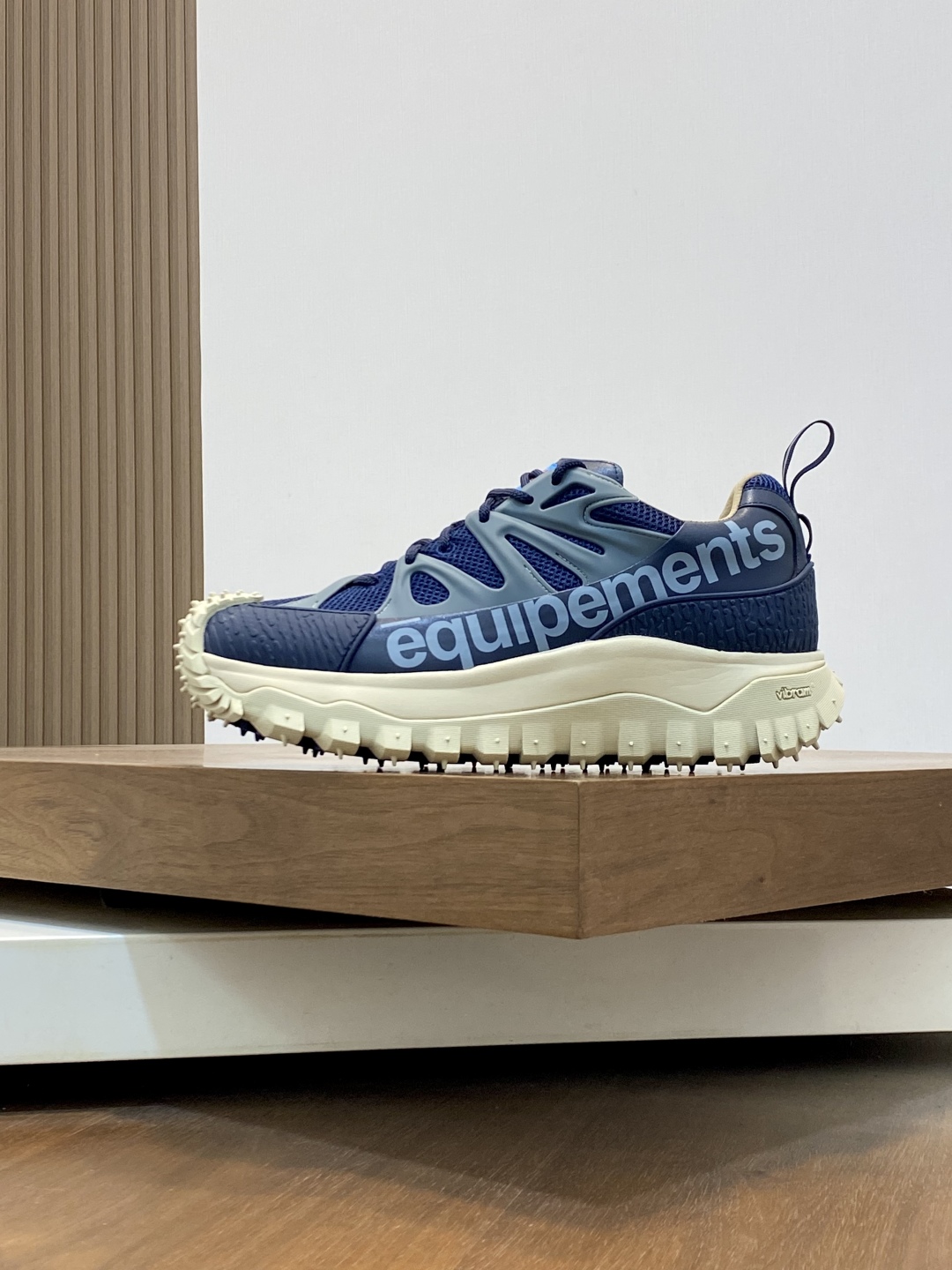 Moncler Trailgrip Amoeba Shoes Navy
