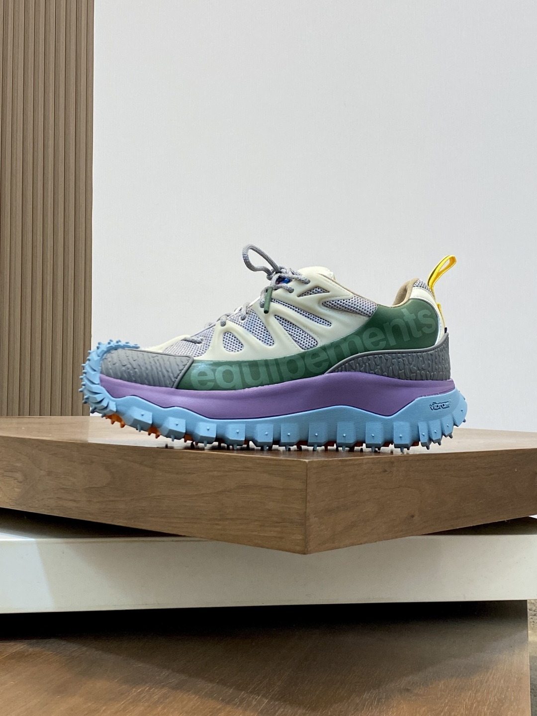 Moncler Trailgrip Amoeba Sneakers Multicolor