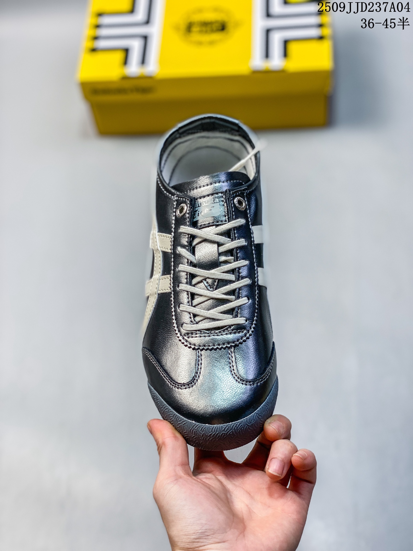 Onitsuka Tiger Mexico 66 Deluxe Black