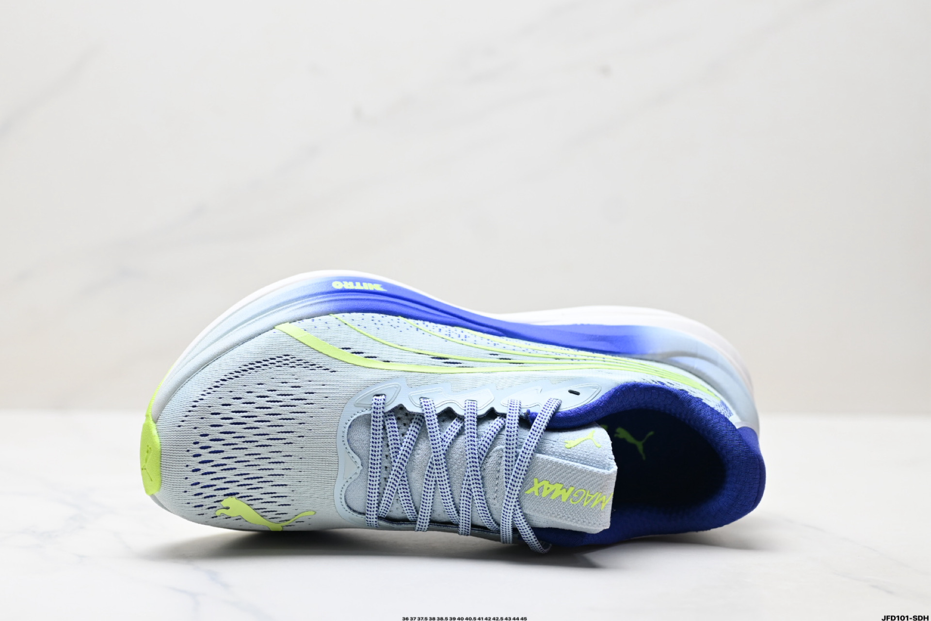 Puma Deviate NITRO Running Shoes Blue