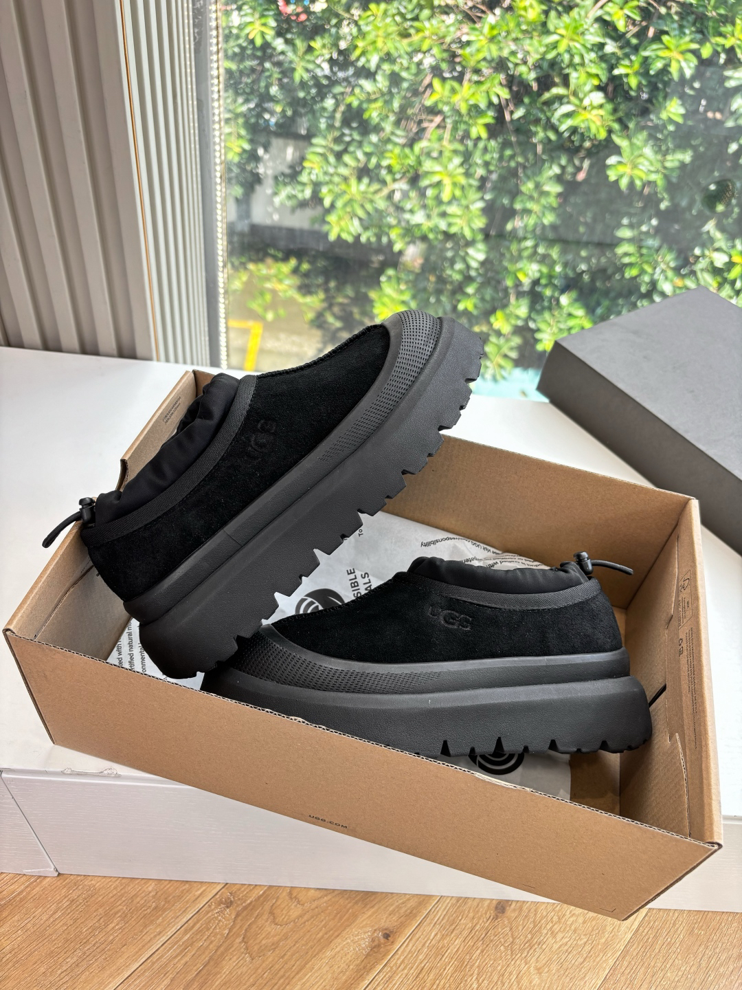 UGG Platform Suede Wool Slippers Black