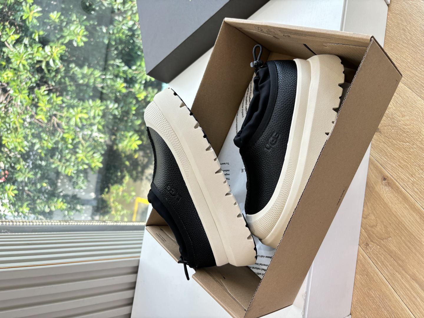 UGG Cozy Platform Clog Black