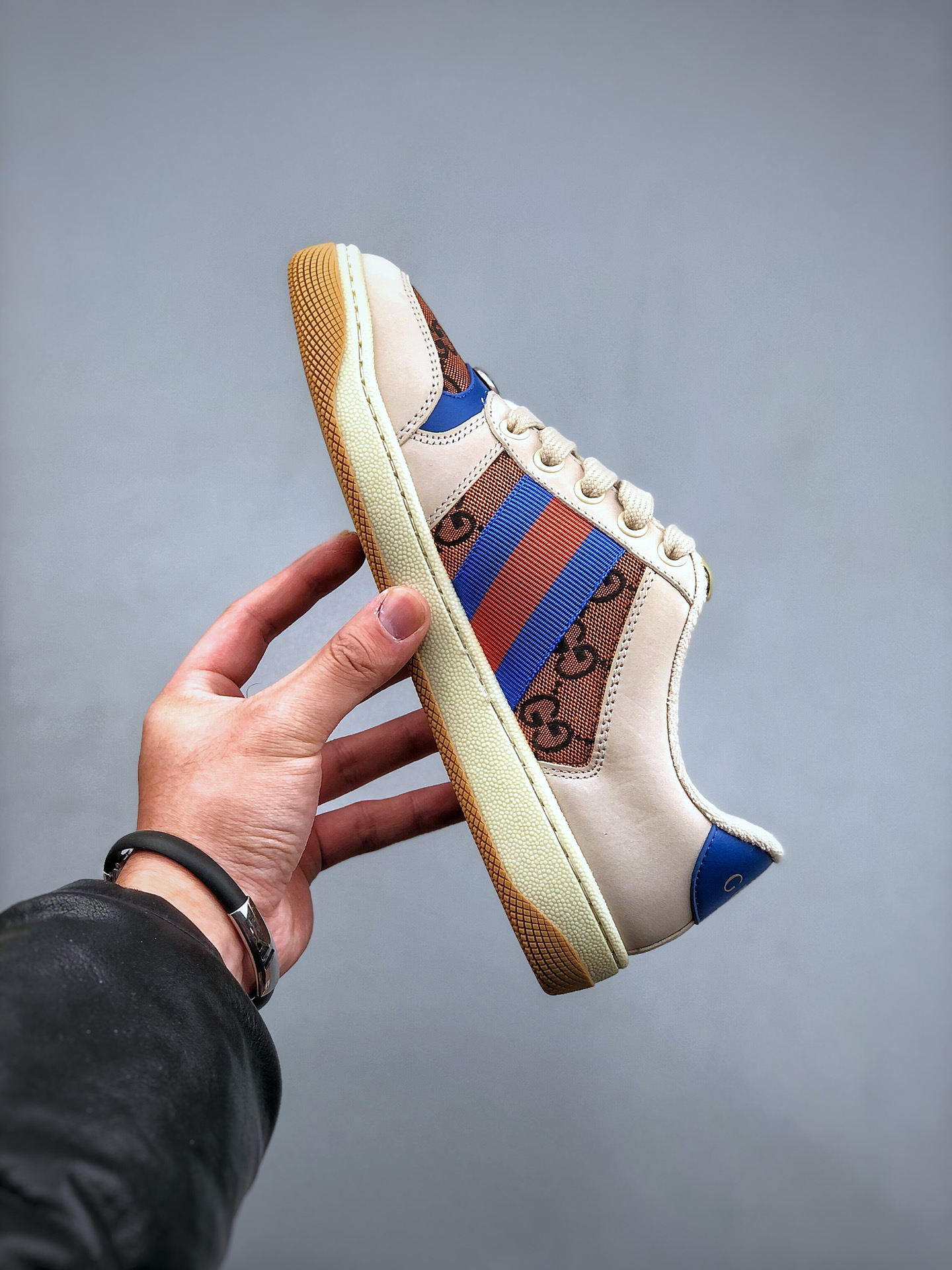 Gucci Screener Distressed Sneaker Beige/Blue/Red