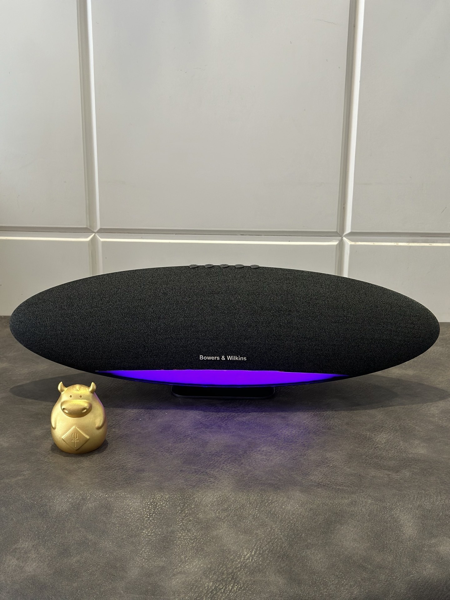 Bowers & Wilkins Zeppelin RGB Speaker Black