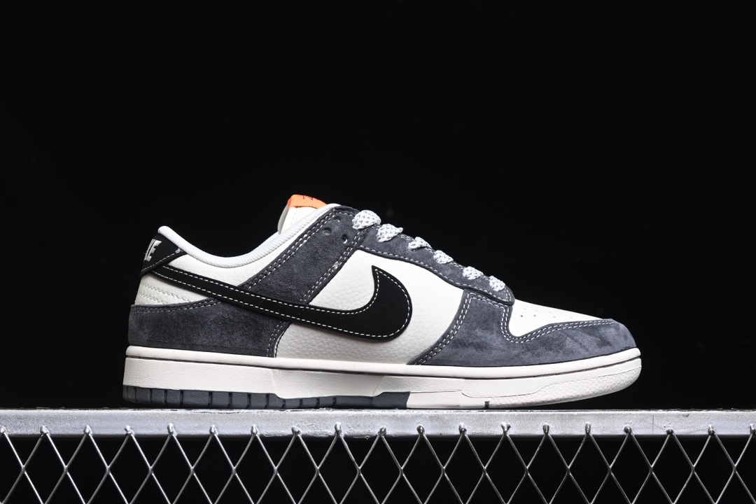 Nike SB Dunk Low x Stussy Suede Skate Shoes Gray
