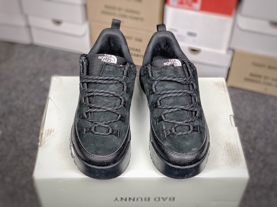 The North Face Suede Hiking Sneakers Black