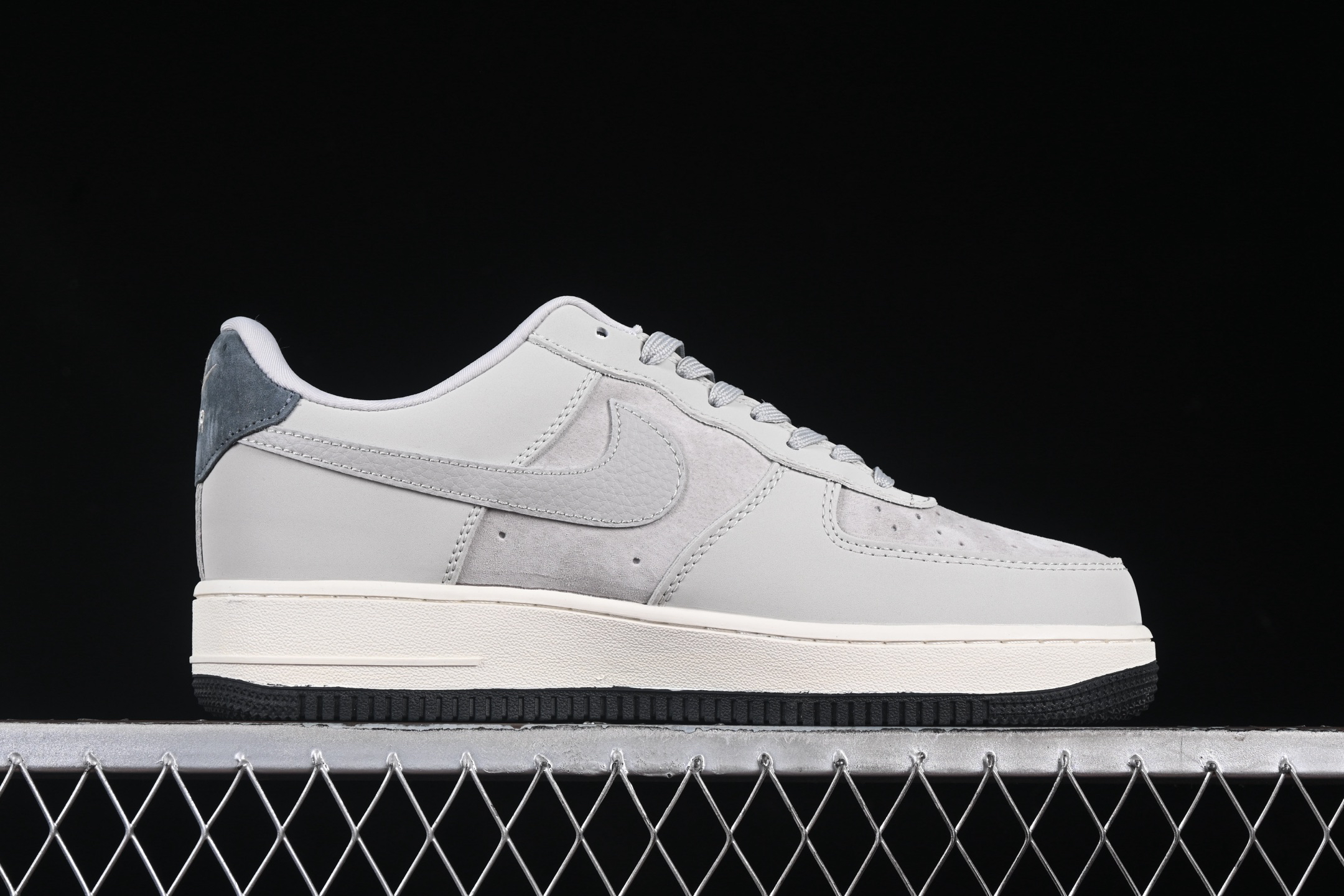 Nike Air Force 1 Low Stussy Grey Suede Sneakers Grey