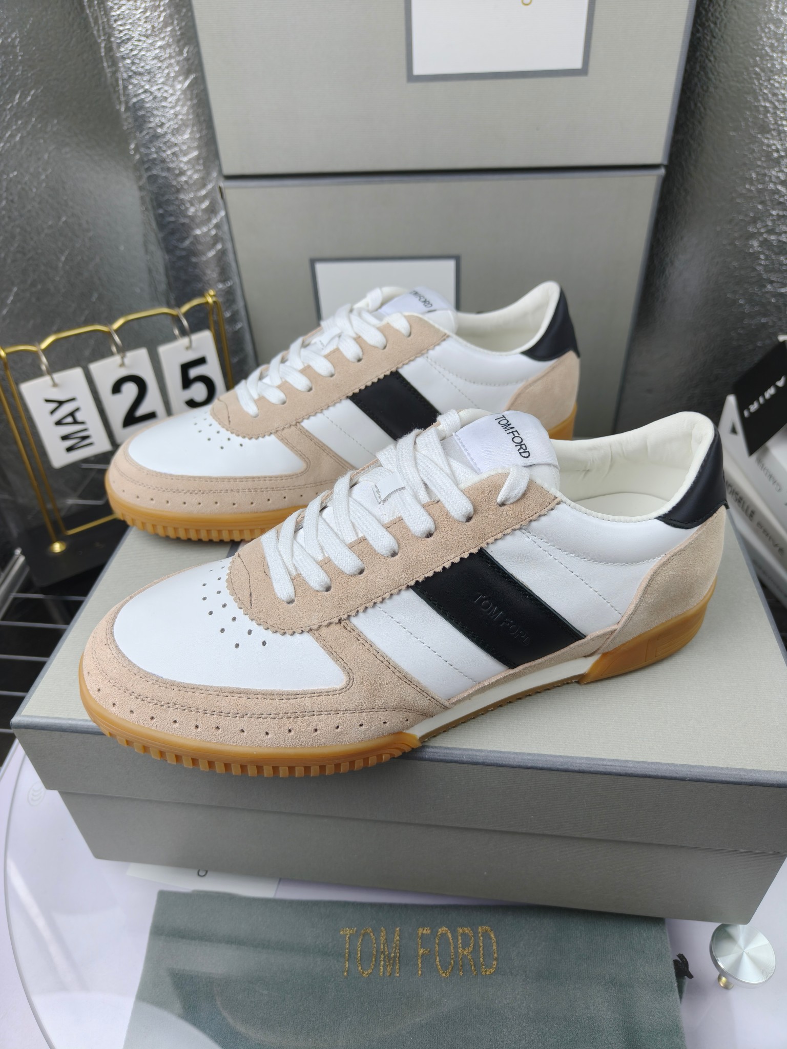 Tom Ford Couple Low-Top Sneakers White Beige Black