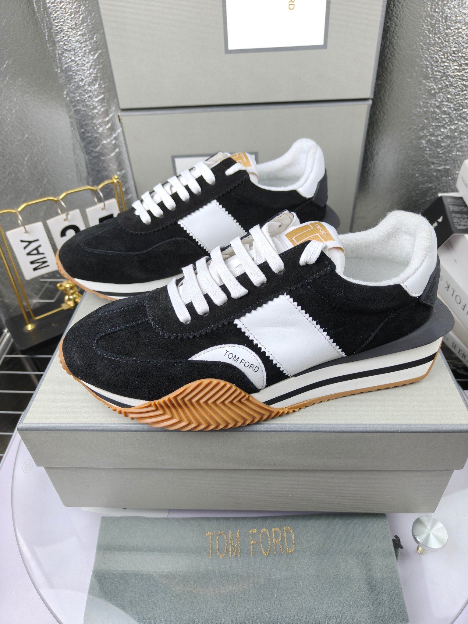 Tom Ford Retro Luxe Sneakers Black/White