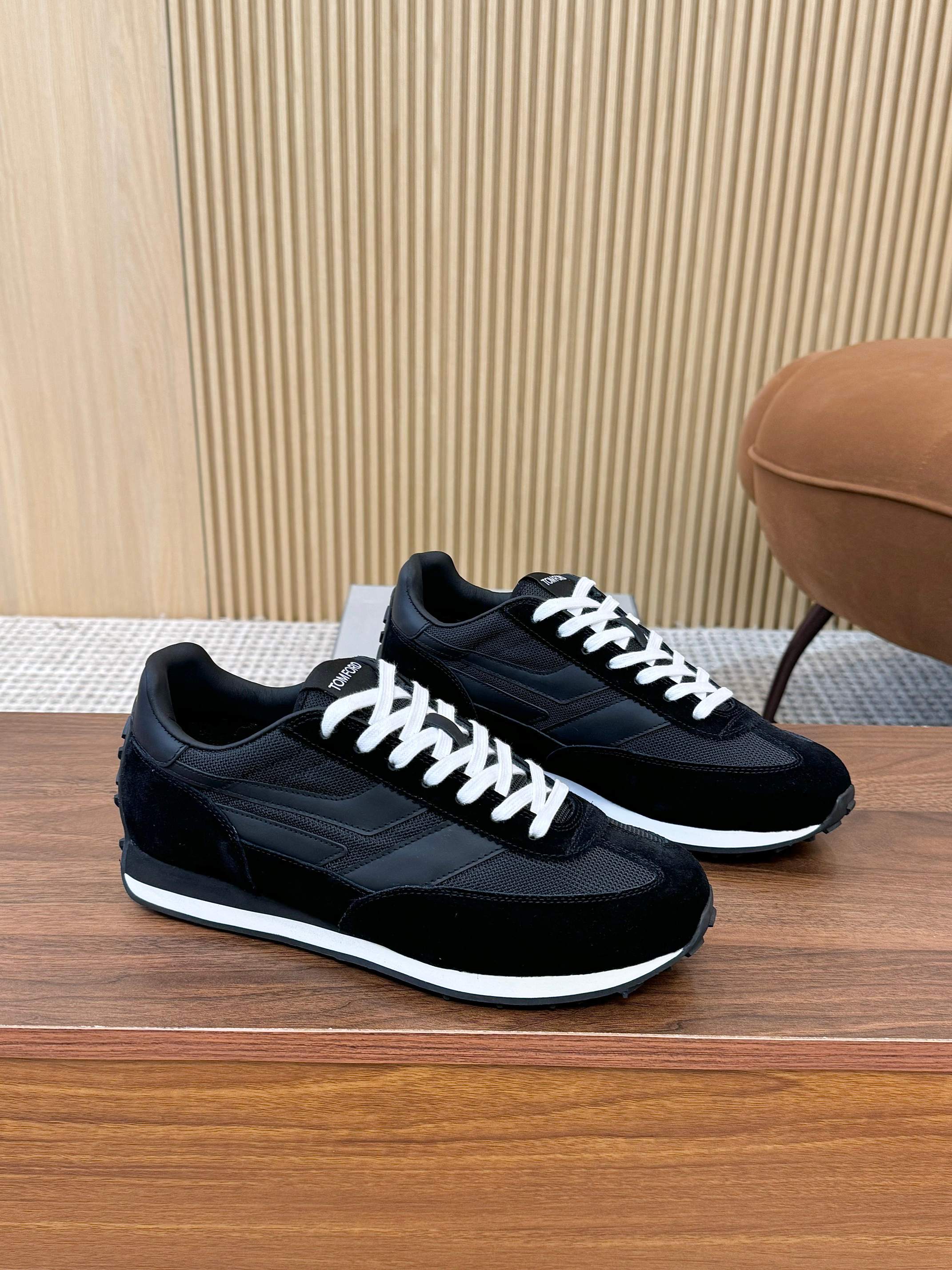 Tom Ford Low-Top Retro Runner Sneakers Black