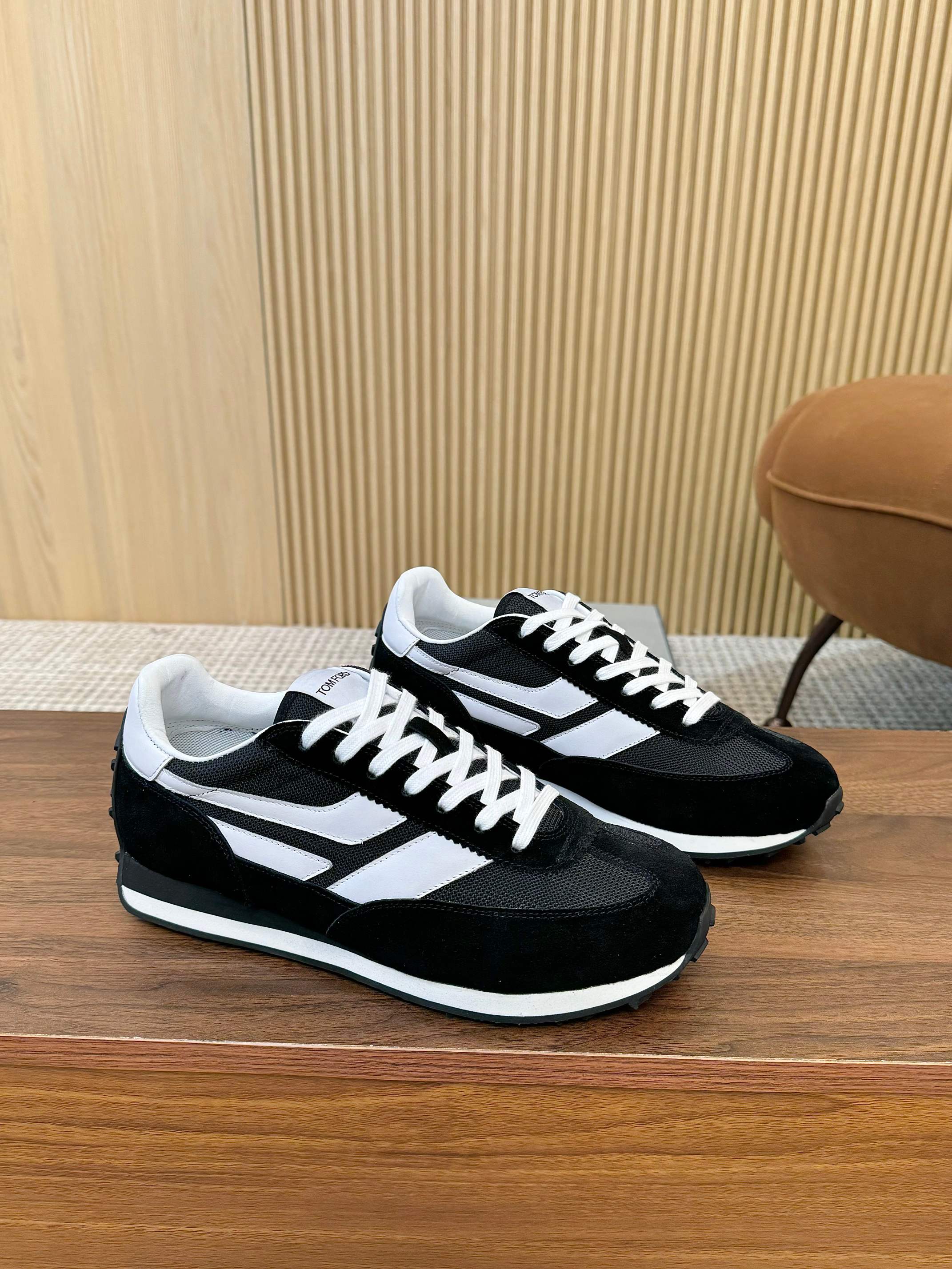 Tom Ford Retro Low-Top Sneakers Black/White