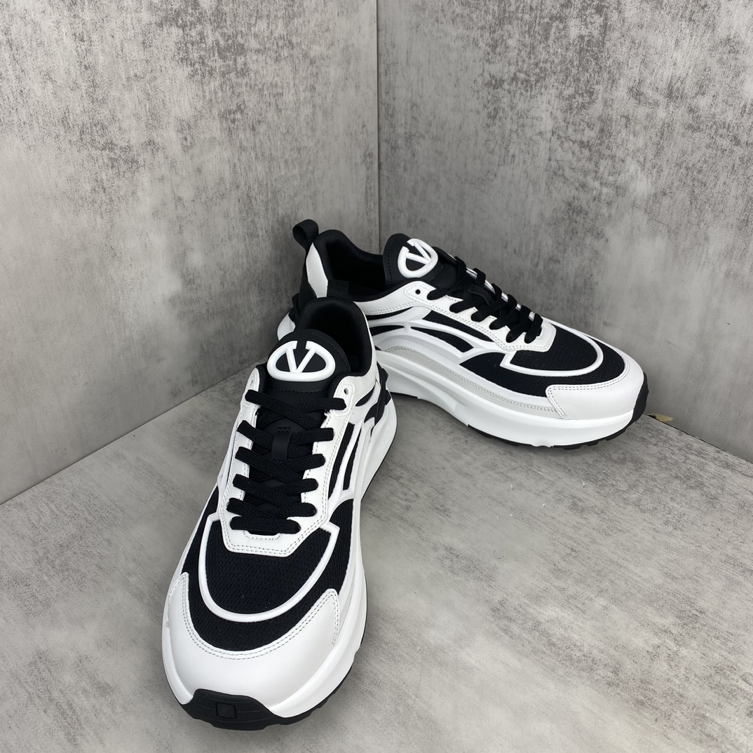 Valentino True Act Mesh Sneakers Black/White
