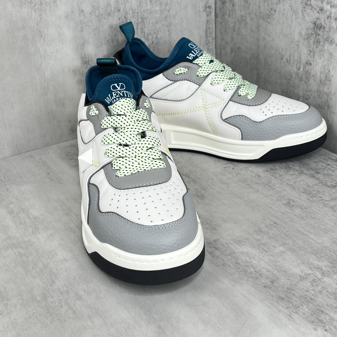 Valentino Garavani Platform Sneakers White/Grey
