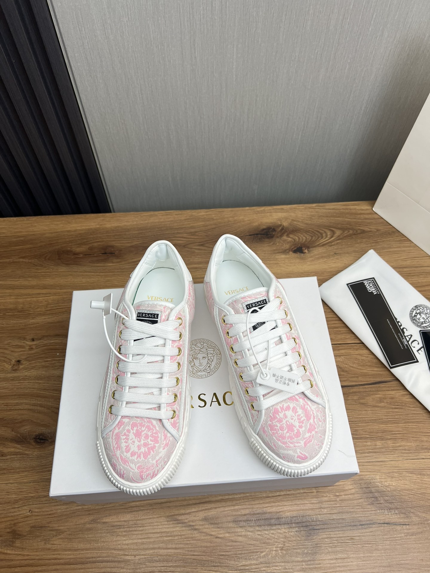 Versace Leather Low-Top Sneakers Pink