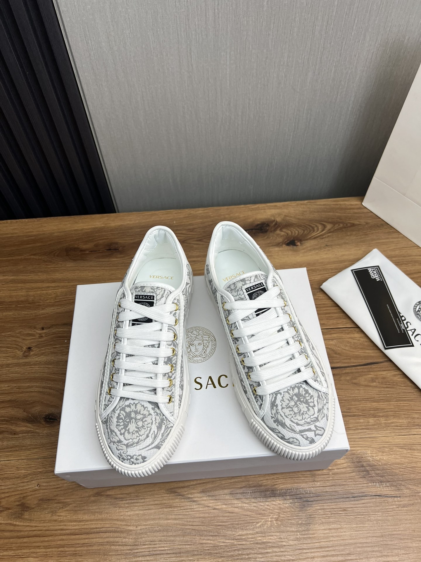 Versace Leather Low-Top Sneakers White/Grey