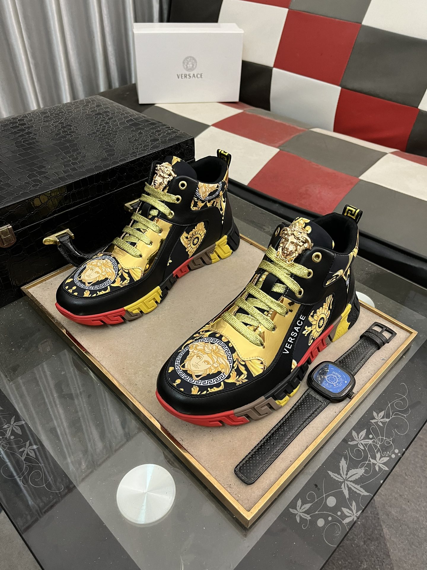Versace Medusa High-Top Sneakers Black/Gold