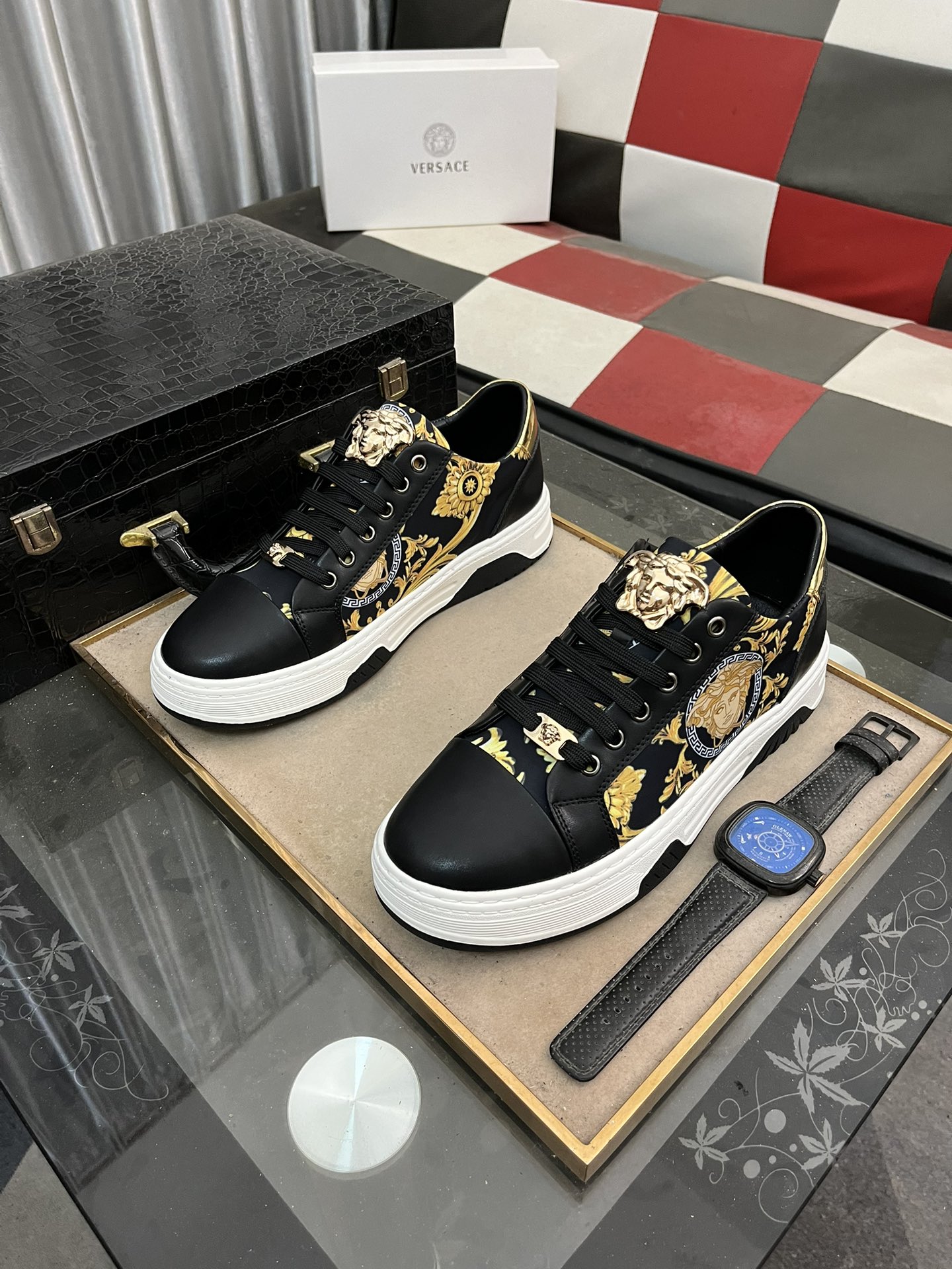 Versace Medusa Baroque Sneakers Black/Gold