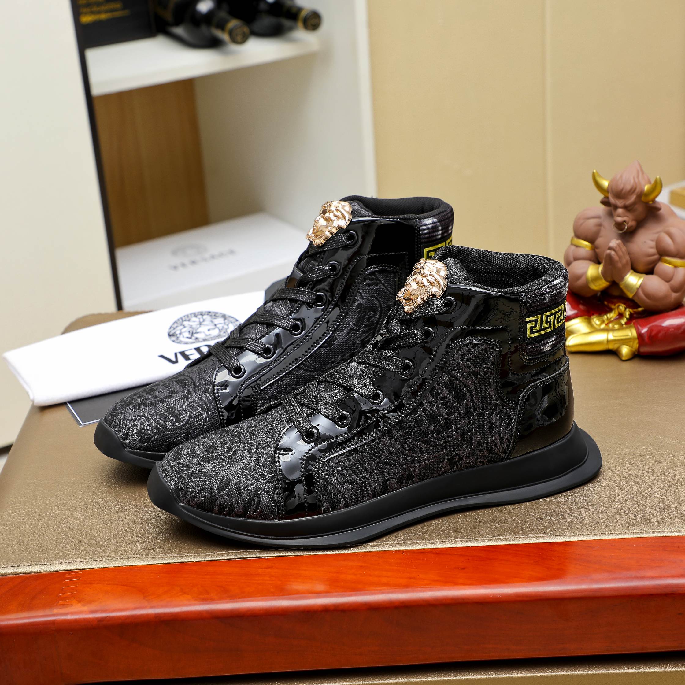 Versace Medusa High-Top Sneakers Black