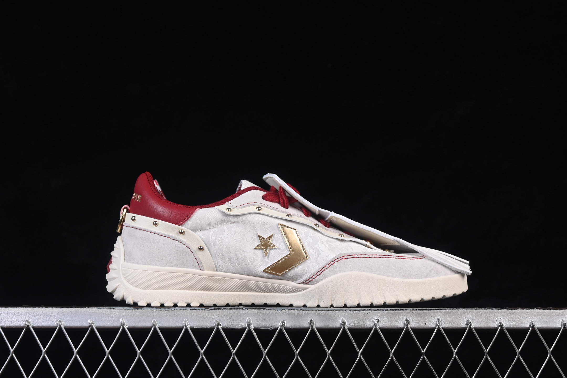 Converse Stars Court OX Year of the Horse Low-Top Skate Shoes White/Red