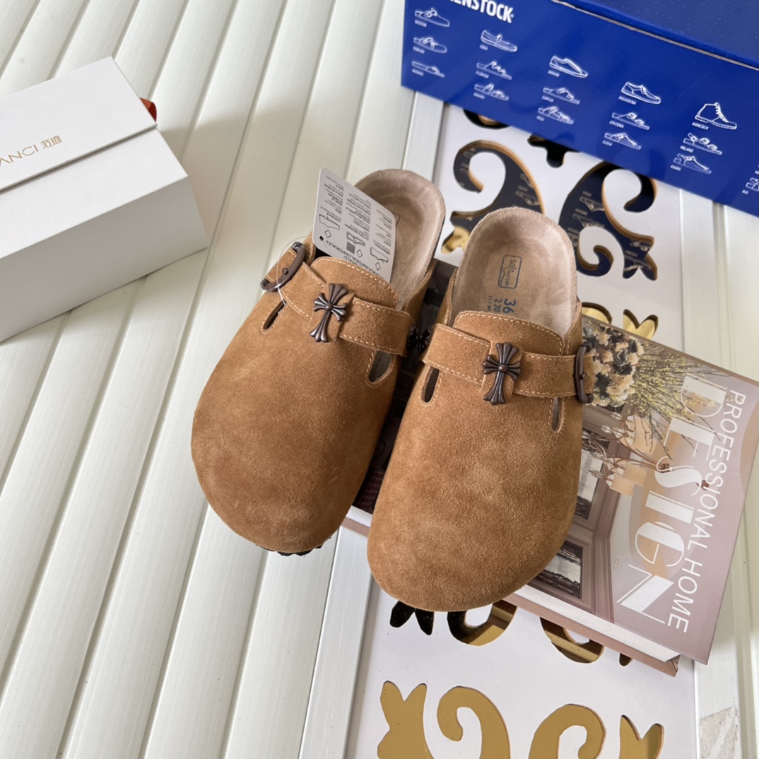 Birkenstock Suede Clogs Brown