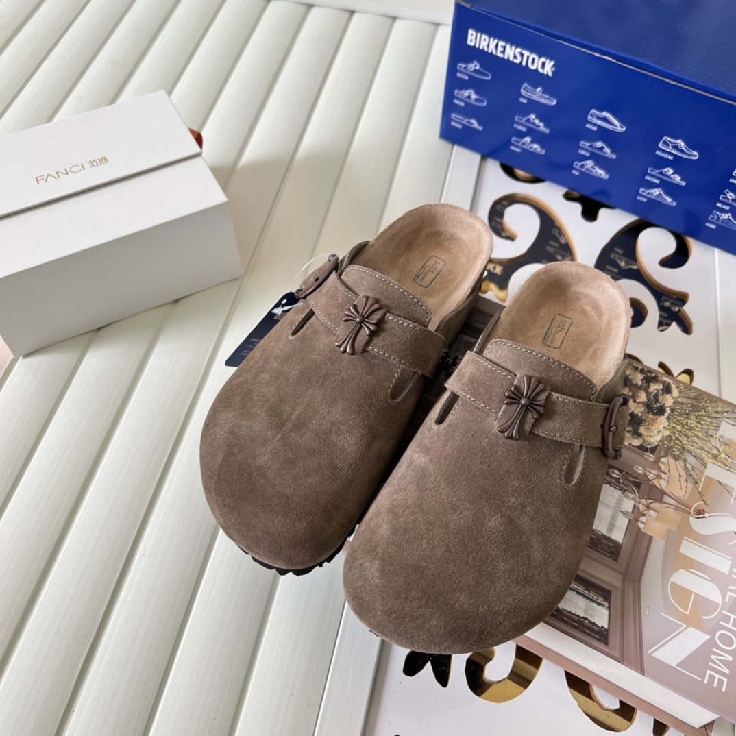 Birkenstock Suede Cross Clog Brown