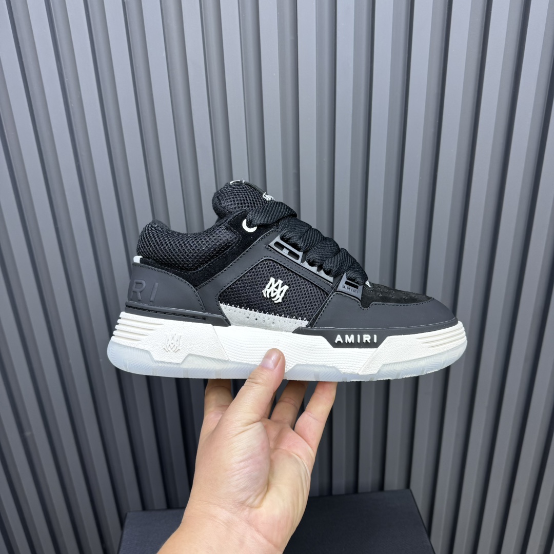 AMIRI Low-Top Sneakers Grey