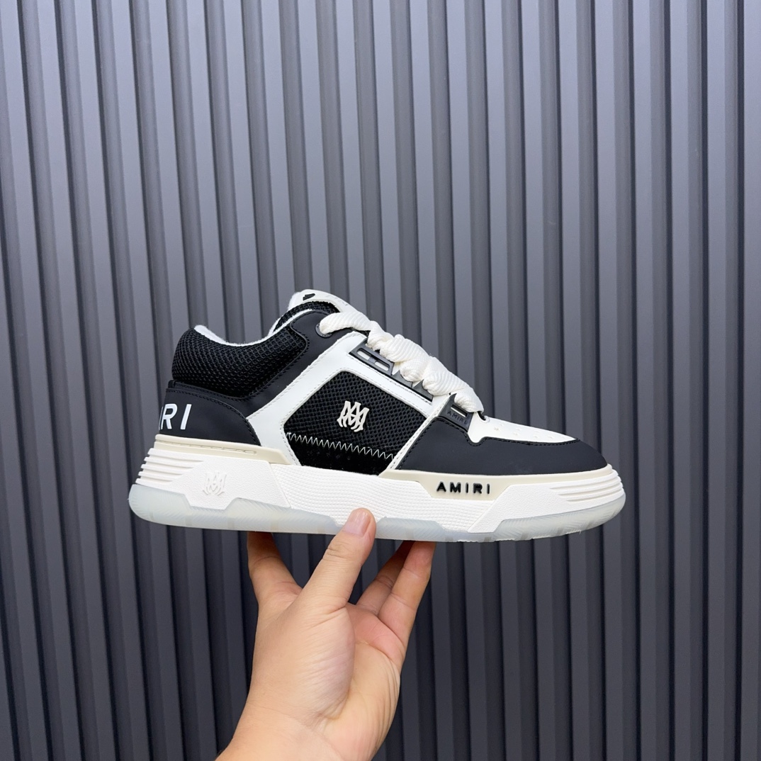 AMIRI Low-Top Sneakers Black/White