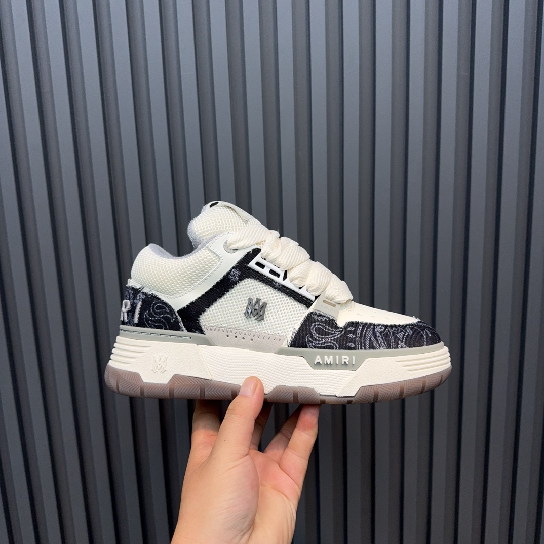 AMIRI Low-Top Sneakers White/Black