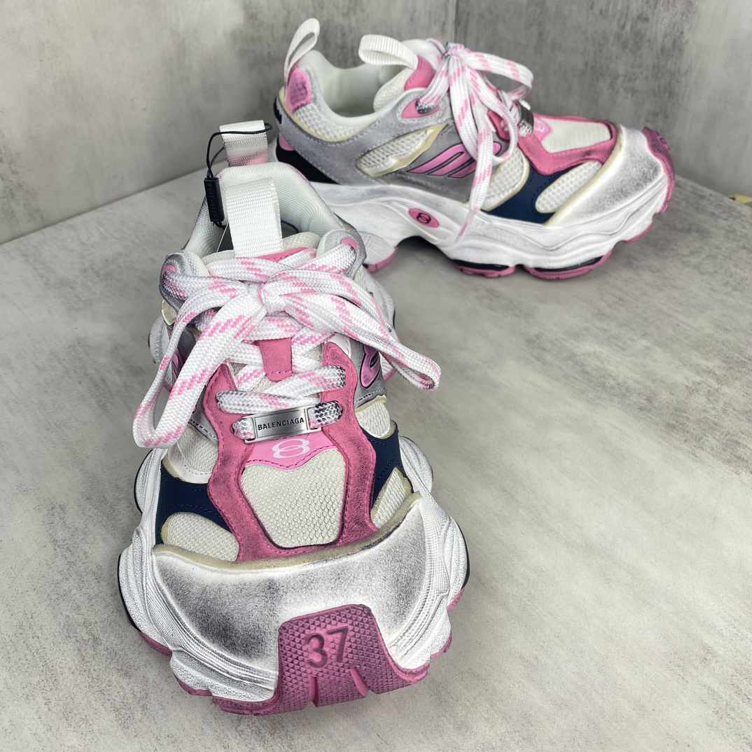Balenciaga Cargo Sneaker Pink