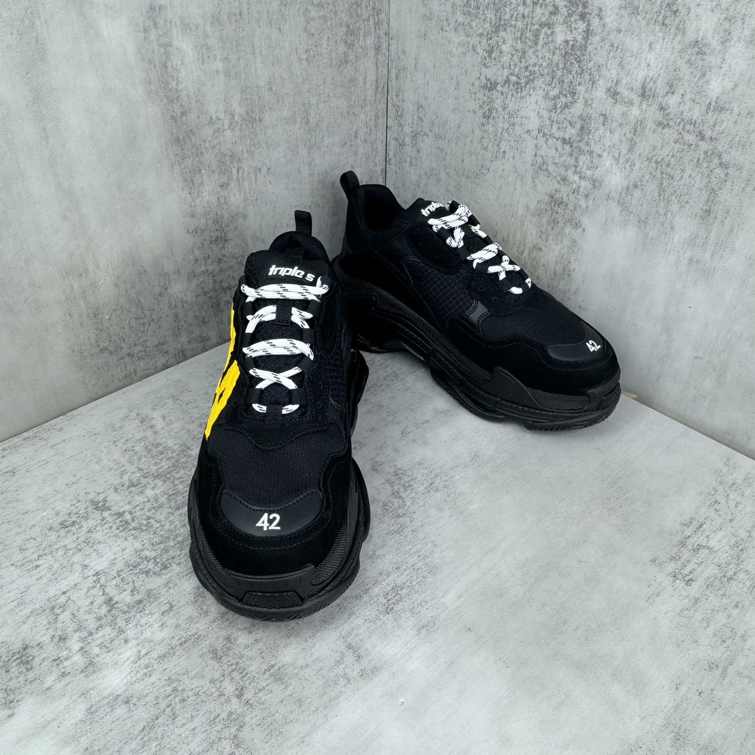 Balenciaga Triple S Dad Sneakers Black/Yellow