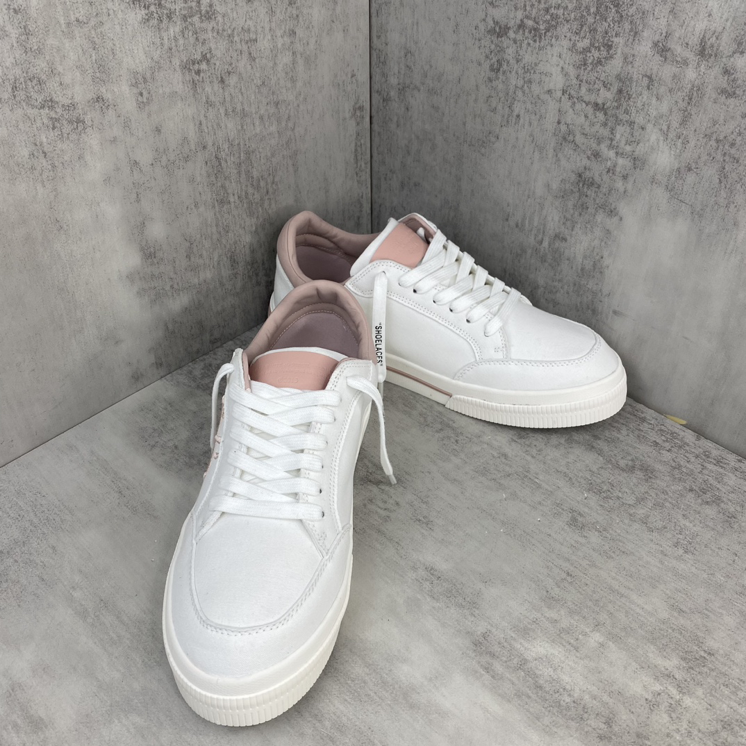 Off-White Low-Top Sneakers Teal/White