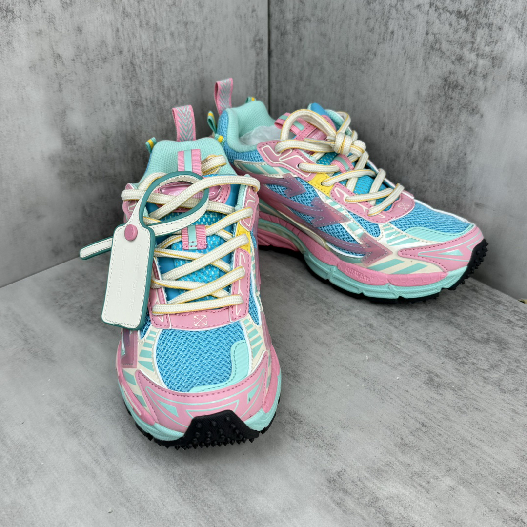 Off-White CO V Trail Sneakers Multicolor