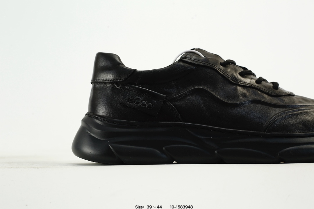 Ecco Men's Breathable Lace-Up Sneakers Black