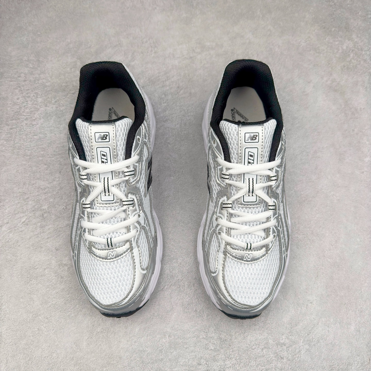 New Balance MR740 Retro Dad Sneakers Grey