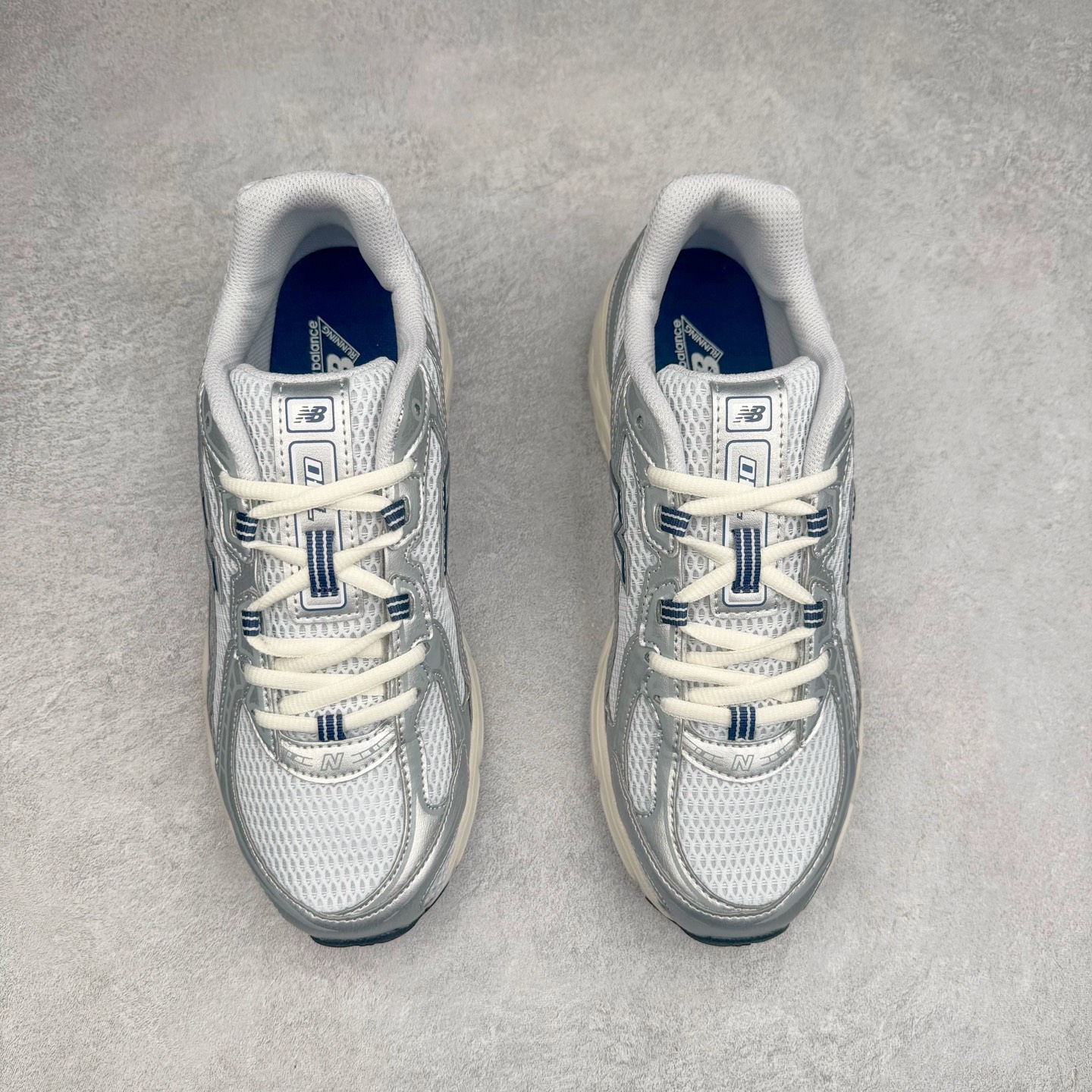 New Balance MR740 Retro Runners Grey
