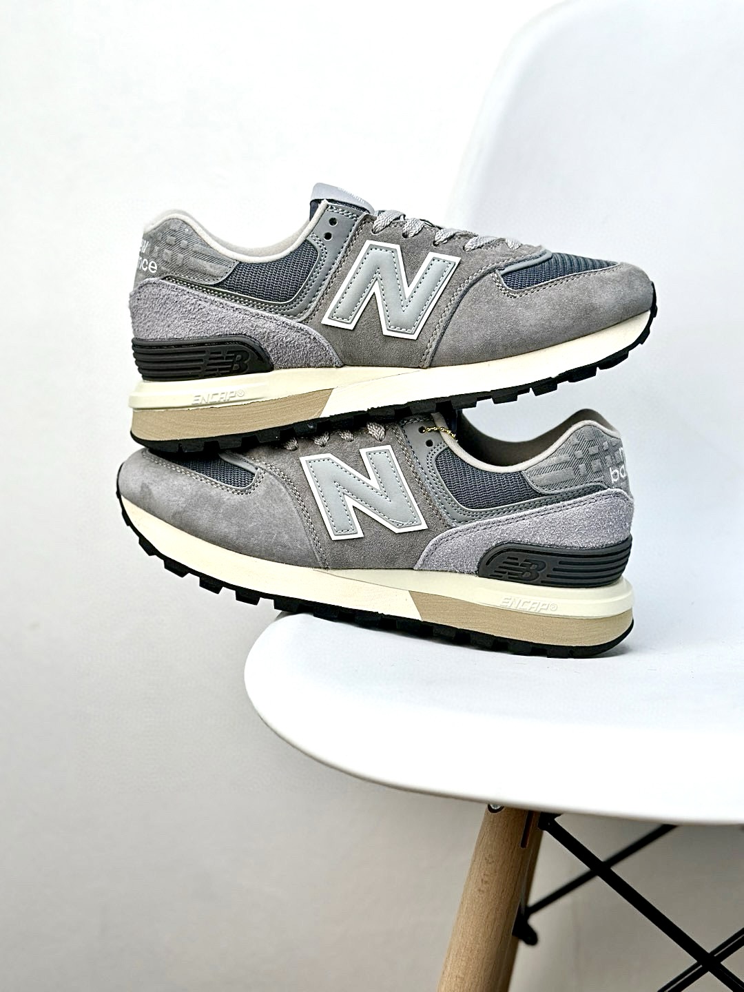 New Balance 574 Retro Runner Grey