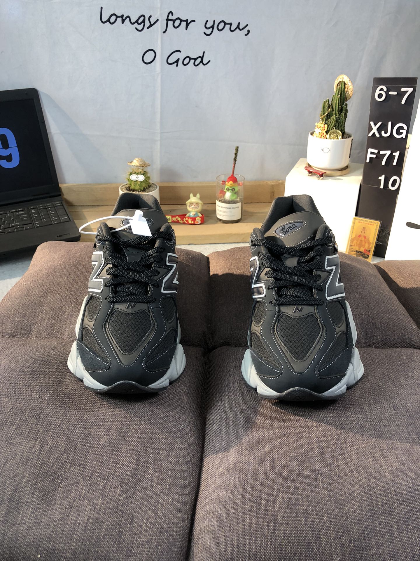 New Balance 9060 Retro Runner Black/Grey