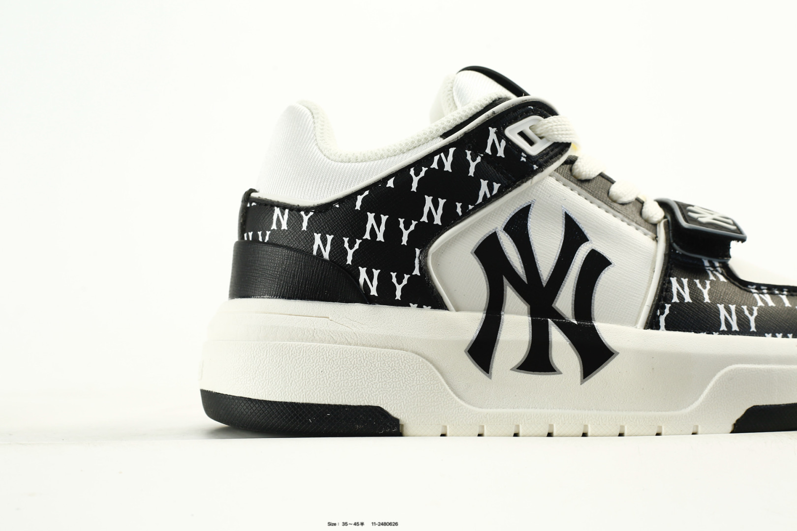 MLB NY Yankees Chunky Liner Sneakers Black/White